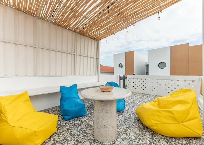 2 Bedrooms With Rooftop Paddy Field View 别墅